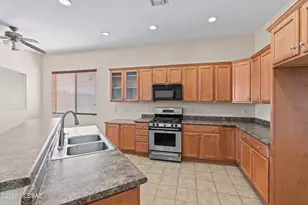 7491 S Woodbury Grove Dr, Tucson, AZ 85757 - Photo 5