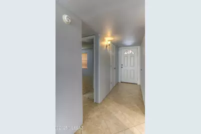 7857 E Colette Street, Tucson, AZ 85710 - Photo 7