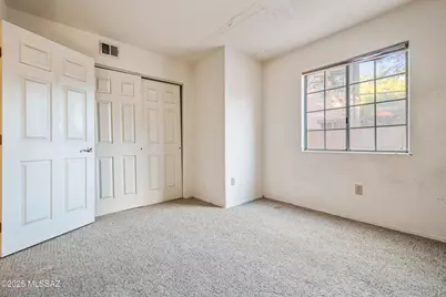 3032 N Palomino Park Loop, Tucson, AZ 85712 - Photo 21