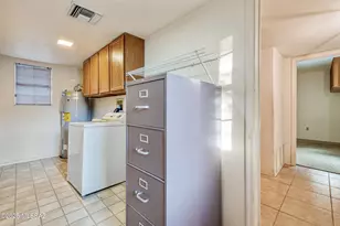 3032 N Palomino Park Loop, Tucson, AZ 85712 - Photo 19