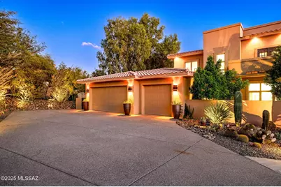 6882 E Desert Wind Court, Tucson, AZ 85750 - Photo 9