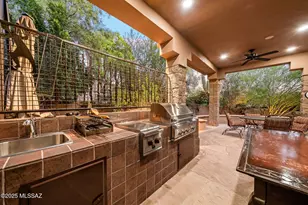 6882 E Desert Wind Ct, Tucson, AZ 85750 - Photo 37