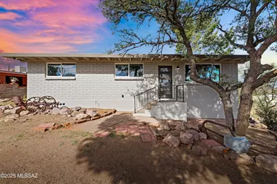 637 N Placita De Las Lomitas, Nogales, AZ 85621 - Photo 1