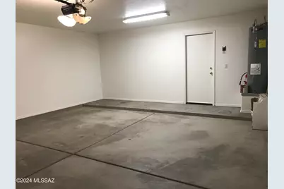 2062 W Silver Meadow Place, Tucson, AZ 85745 - Photo 37