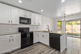 6613 S Chinese Lanterns Dr, Tucson, AZ 85756 - Photo 5