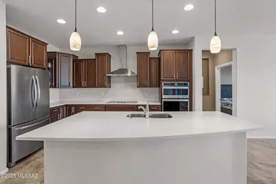 7068 W Cliff Spring Trail, Marana, AZ 85658 - Photo 11