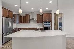 7068 W Cliff Spring Trail, Marana, AZ 85658 - Photo 11