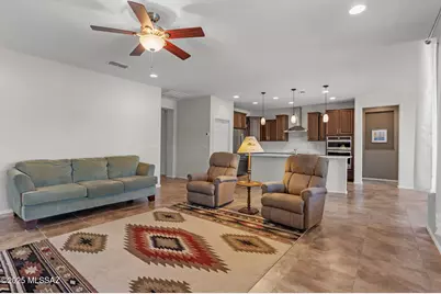 7068 W Cliff Spring Trail, Marana, AZ 85658 - Photo 5