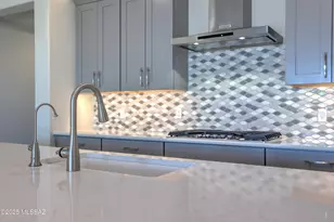 7771 W Buckeye Path, Marana, AZ 85658 - Photo 11