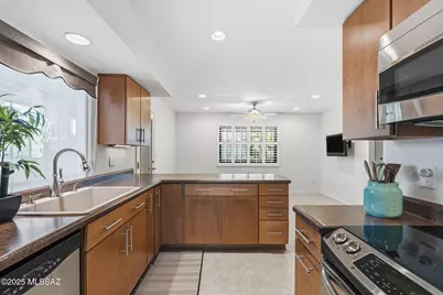 1710 S Kevin Drive, Tucson, AZ 85748 - Photo 7