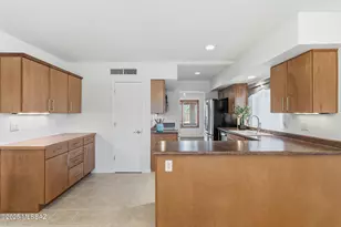 1710 S Kevin Dr, Tucson, AZ 85748 - Photo 19