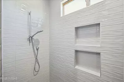 60047 E Arroyo Vista Drive, Oracle, AZ 85623 - Photo 23