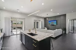 60047 E Arroyo Vista Dr, Oracle, AZ 85623 - Photo 15