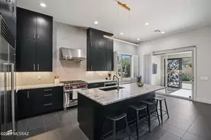 60047 E Arroyo Vista Dr, Oracle, AZ 85623 - Photo 13