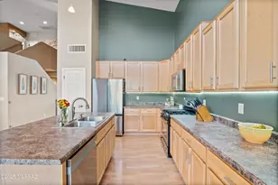 7450 W Shining Amber Ln, Tucson, AZ 85743 - Photo 13