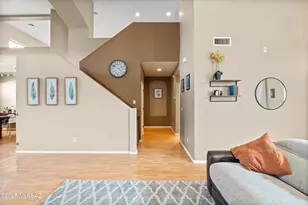 7450 W Shining Amber Ln, Tucson, AZ 85743 - Photo 11