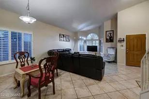 10527 N Camino Rosas Nuevas, Oro Valley, AZ 85737 - Photo 9