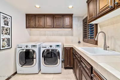 6475 N Ventana Canyon Drive, Tucson, AZ 85750 - Photo 17