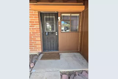 484 S La Canada Drive #B, Green Valley, AZ 85614 - Photo 11