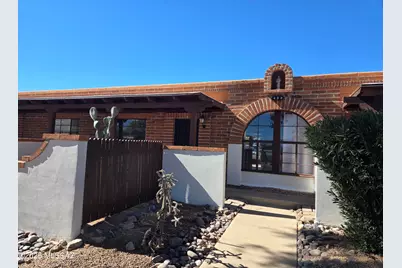 484 S La Canada Drive #B, Green Valley, AZ 85614 - Photo 1