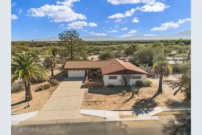 735 S La Huerta, Green Valley, AZ 85614 - Photo 1