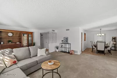 735 S La Huerta, Green Valley, AZ 85614 - Photo 11