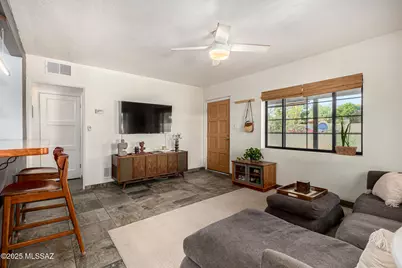 924 N Bryant Avenue, Tucson, AZ 85711 - Photo 13