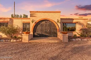 4390 N Camino Vinorama, Tucson, AZ 85750 - Photo 9