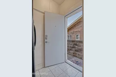 912 E 6th Street, Tucson, AZ 85719 - Photo 15