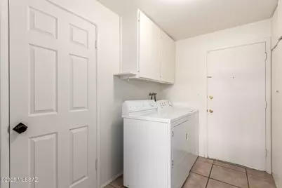 8067 E 7th Street, Tucson, AZ 85710 - Photo 27