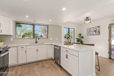 4241 E Aquarius Drive, Tucson, AZ 85718 - Photo 19