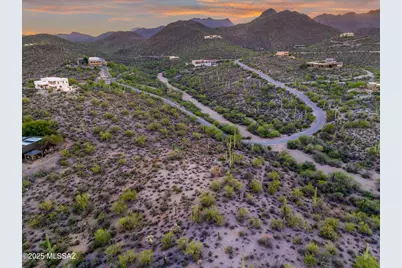 5030 Crestview Drive #2, Tucson, AZ 85745 - Photo 15