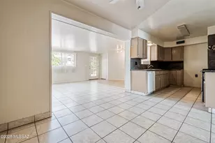 5731 E Helen St, Tucson, AZ 85712 - Photo 19