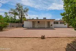 5731 E Helen St, Tucson, AZ 85712 - Photo 7