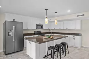 6965 N Magic Ln, Tucson, AZ 85704 - Photo 9