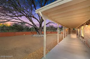 6965 N Magic Ln, Tucson, AZ 85704 - Photo 11