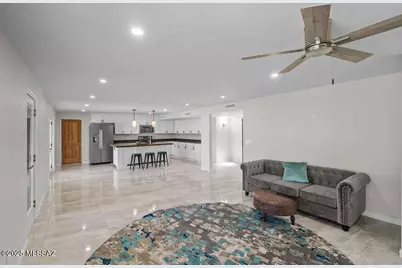 6965 N Magic Lane, Tucson, AZ 85704 - Photo 5
