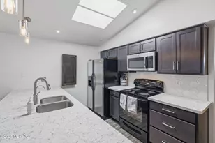 997 W Paria Ln, Tucson, AZ 85704 - Photo 11