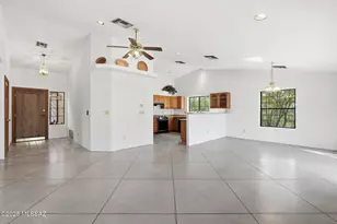 5552 S Beehive Ave, Tucson, AZ 85746 - Photo 15