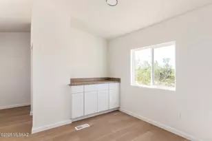 8859 S Taylor Ln, Tucson, AZ 85736 - Photo 7