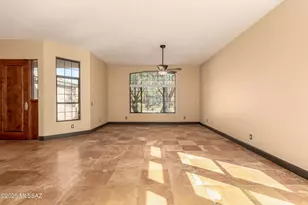 1975 W Muirhead Loop, Oro Valley, AZ 85737 - Photo 5