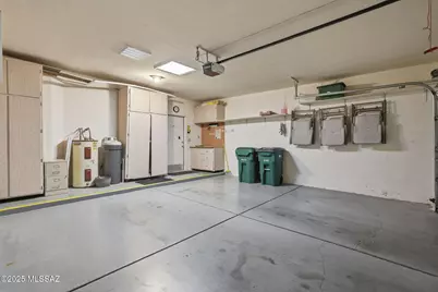 563 W Via Rosaldo, Green Valley, AZ 85614 - Photo 31