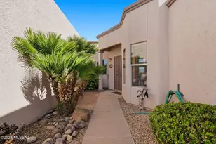 563 W Via Rosaldo, Green Valley, AZ 85614 - Photo 11