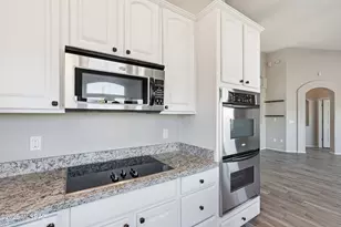 17821 S Golden Valley Dr, Sahuarita, AZ 85629 - Photo 15