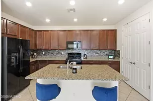 10822 E Franklin Falls Way, Vail, AZ 85641 - Photo 3