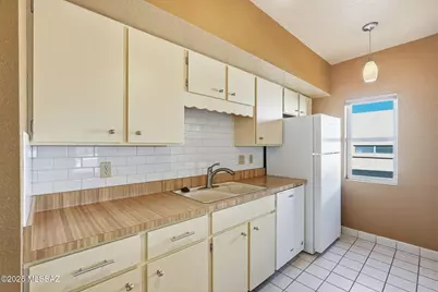 2834 S Calle Mancha, Green Valley, AZ 85622 - Photo 25