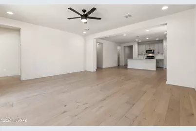 13384 E Knipe Place, Tucson, AZ 85747 - Photo 17