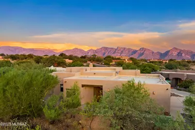 766 W Silver Eagle Court, Oro Valley, AZ 85755 - Photo 3