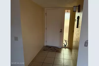 315 E Paseo Azul, Green Valley, AZ 85614 - Photo 3