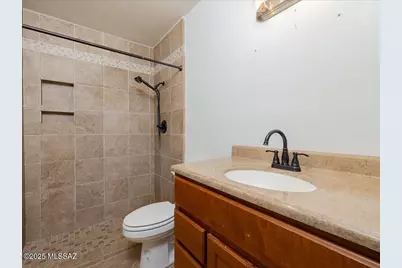 8234 E Big Horn Trail, Tucson, AZ 85750 - Photo 7